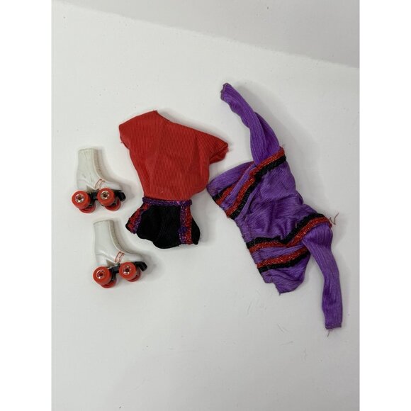 Vintage 1980 Roller Skating Barbie #1880 Outfit Romper Jacket & Skates HTF - Picture 2 of 8